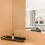 Stayeasy Rosales - Porta Garibaldi Design Flat *