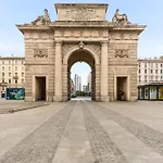 Stayeasy Rosales - Porta Garibaldi Design Flat