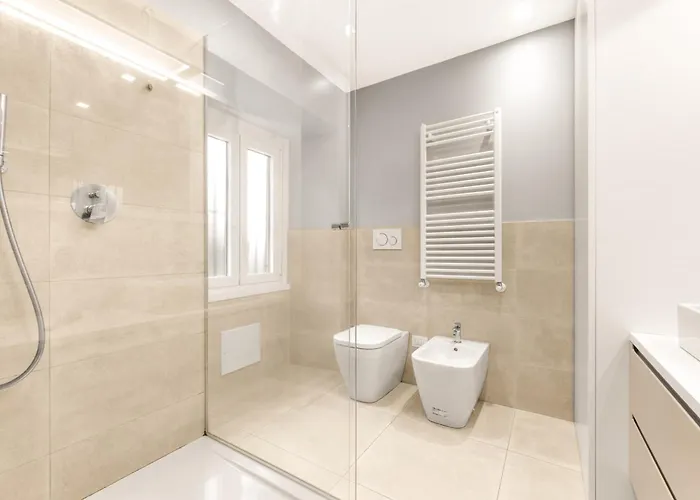 Stayeasy Rosales - Porta Garibaldi Design Flat Appartamento